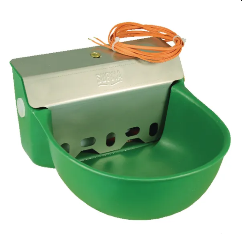 Пластикова поїлка для коней SUEVIA 130P Пластикова поїлка для коней SUEVIA 130P