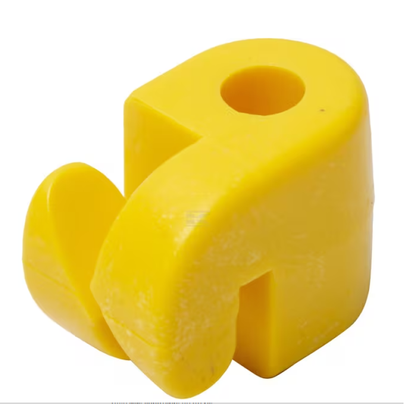 Ізолятор для електропастуха під арматуру 10 мм (100 шт.)