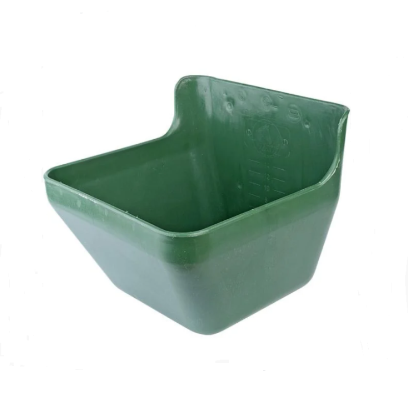 Пластикова годівниця 16 л OK Plast для коней