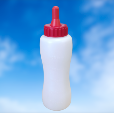 Пляшка 0.5 л з соскою для напування ягнят і козенят