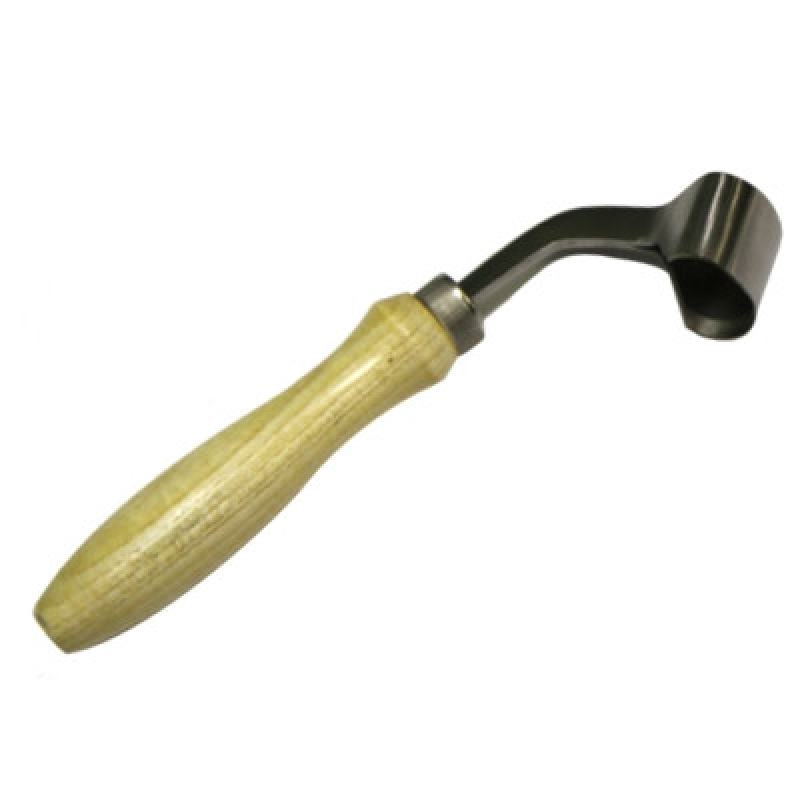 Ніж для натоптишів з дерев“яною рукояткою Ніж для натоптишів з дерев“яною рукояткою